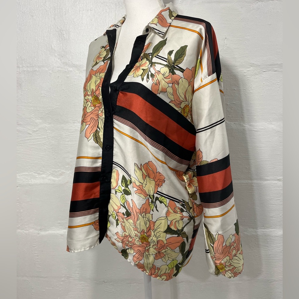 ZARA FLORAL BUTTON SHIRT (527) - Picture 10 of 12